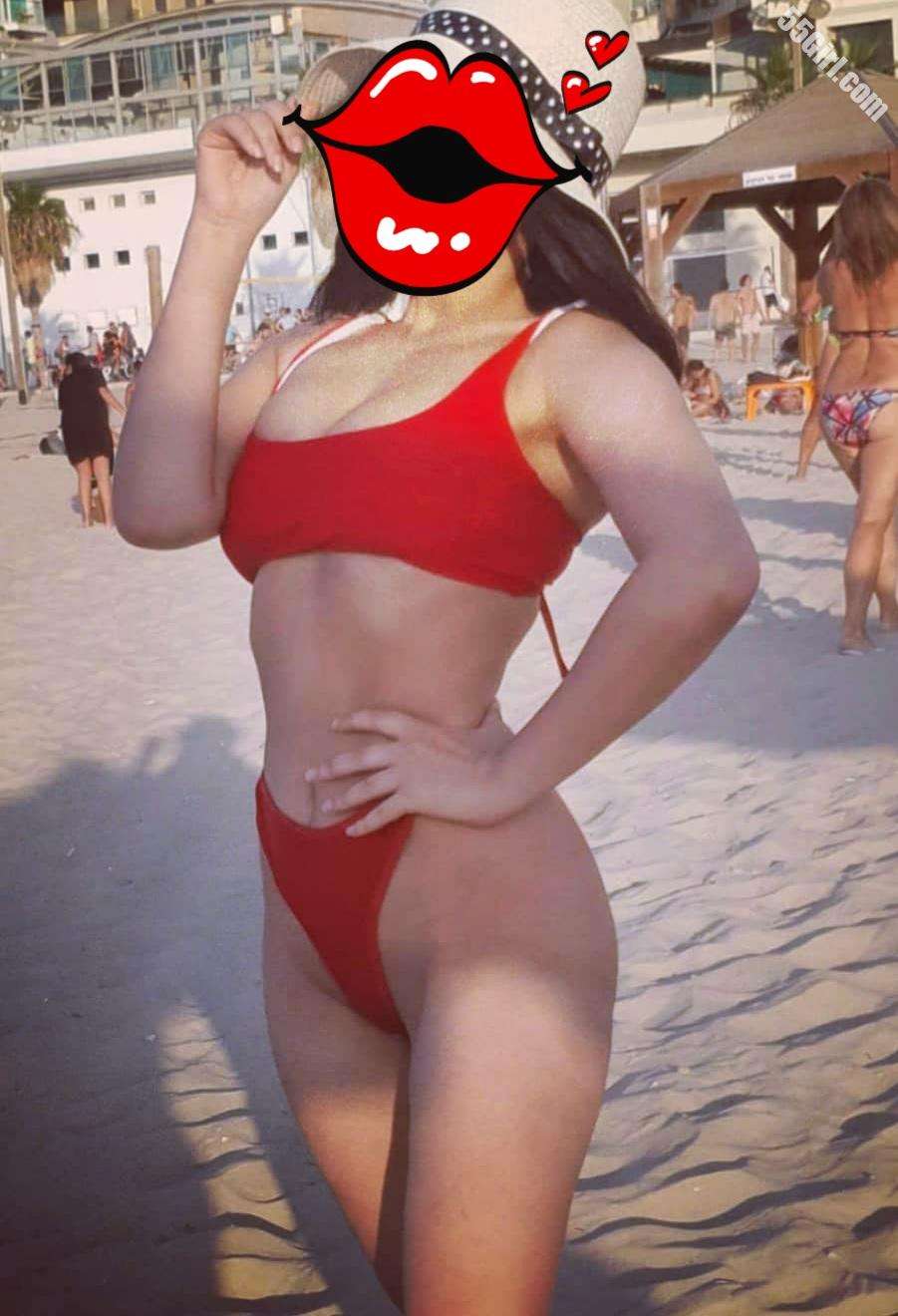 טלי-בחורה מקצועית במרכז