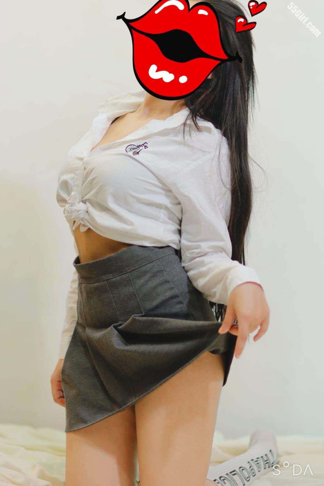 טלי-בחורה מקצועית במרכז