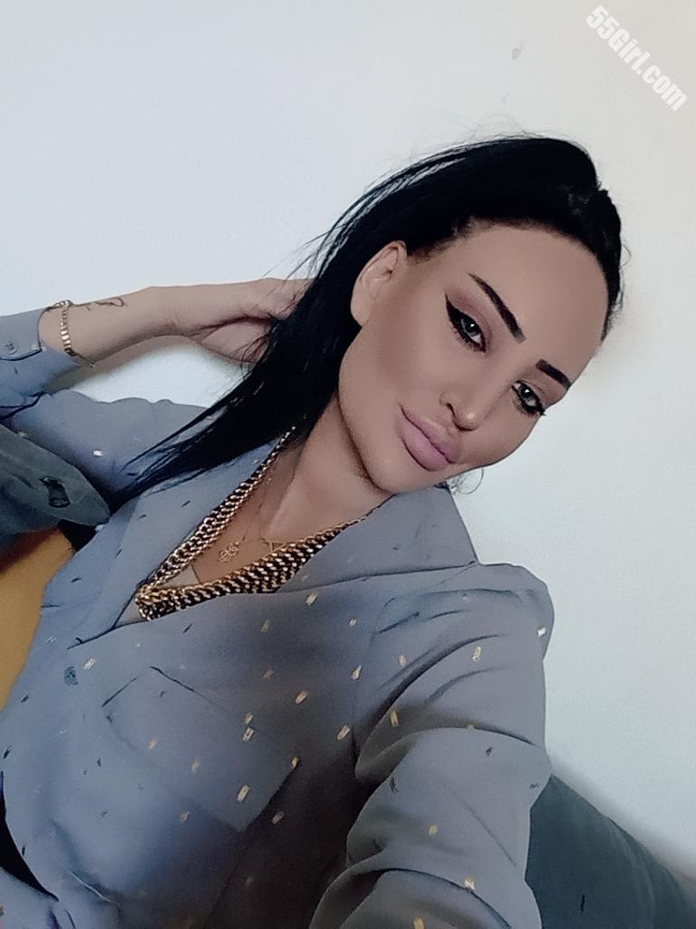 טלי תיירת ברמה שלא הכרת באזור חיפה